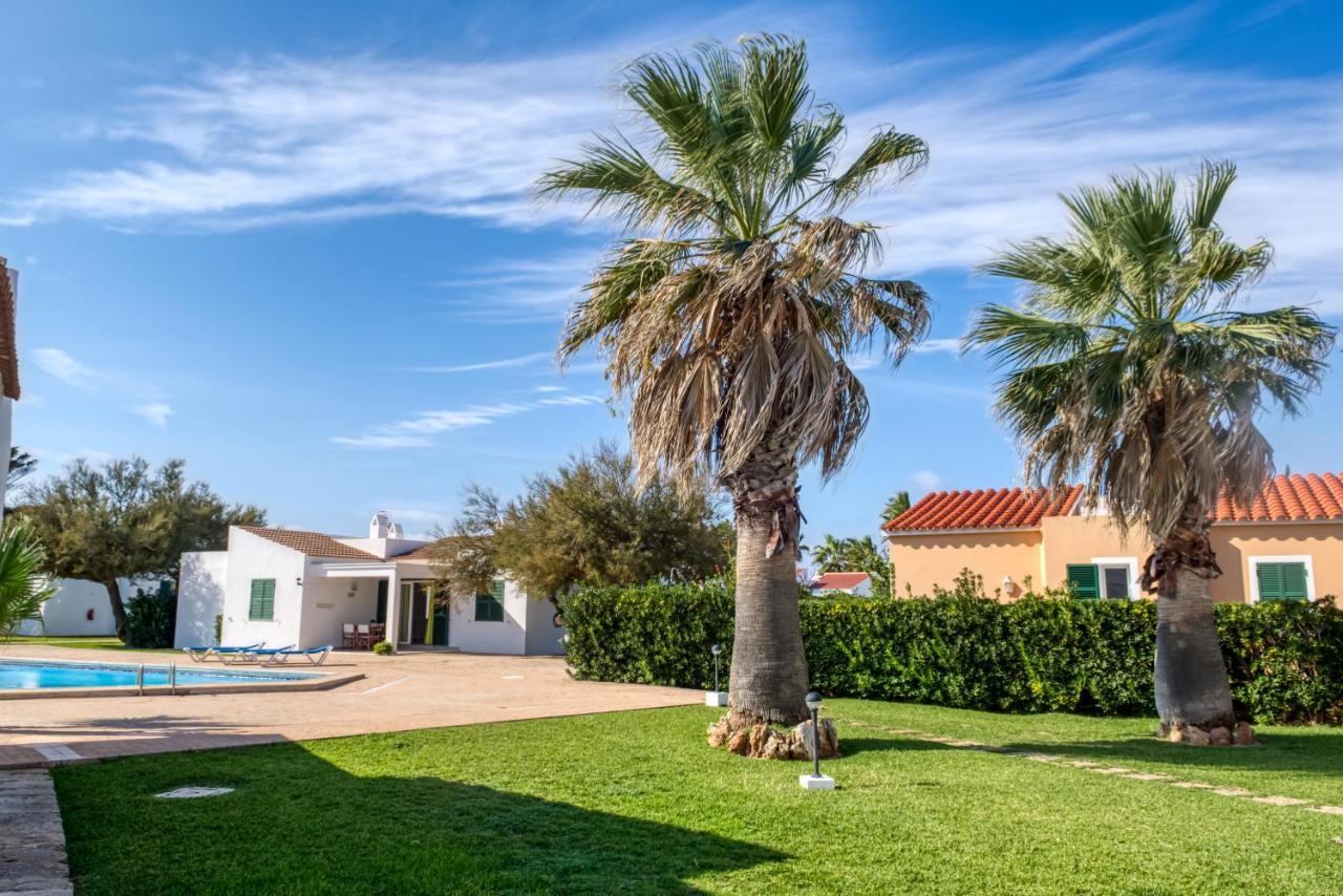 Apartamentos Las Golondrinas Cala'N Bosch  Exterior photo