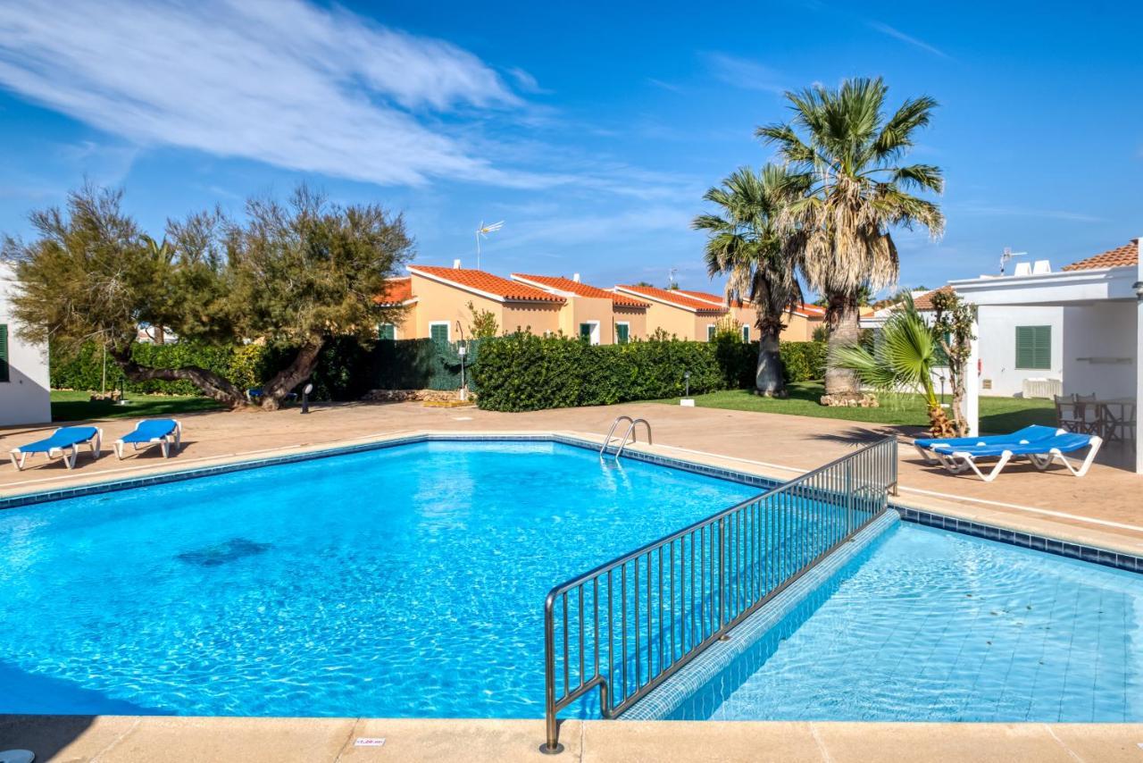 Apartamentos Las Golondrinas Cala'N Bosch  Exterior photo
